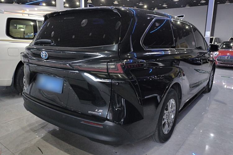 Used Toyota SIENNA 2021 2.5L Hybrid Comfort Edition Rear Right 45 Deg