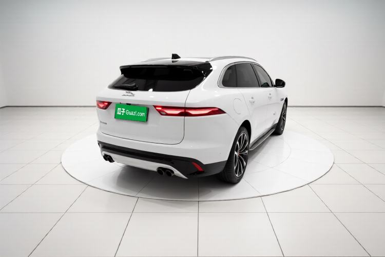 Used Jaguar F-PACE 2023 P250 HSE Rear Right 45 Deg