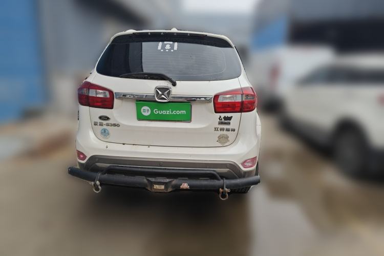 Used JMC Yusheng S350 2016 2.0T Automatic 4x4 Gasoline Luxury Version with Sunroof 7 Seats Rear