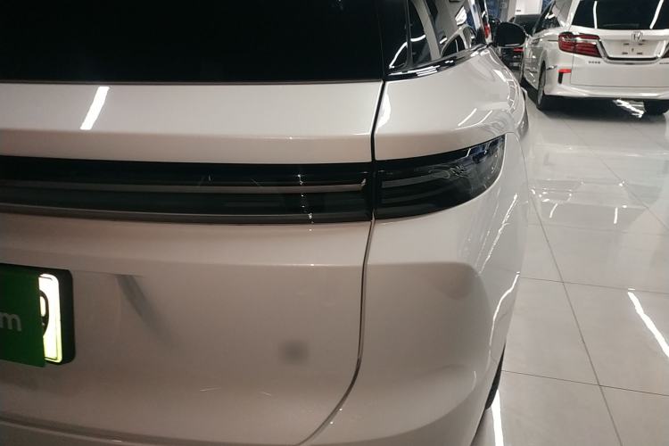 Used Li Auto i8 2025 Model Standard Version