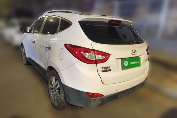 Used Hyundai ix35 2015 2.0L Automatic Two-Wheel Drive Leading Trim China V Standard