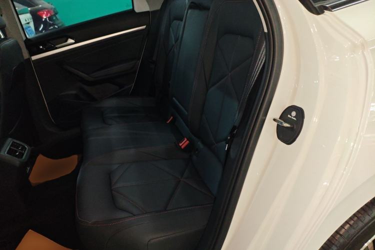 Used Volkswagen Lavida 2024 300TSI DSG Starry Sky Leading Edition Left Rear Seat