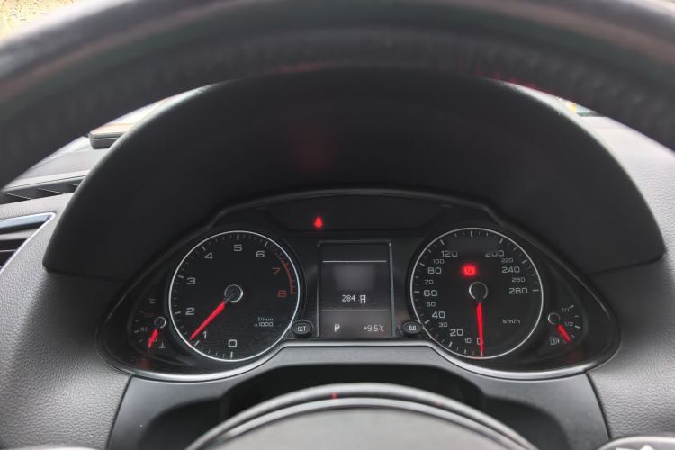 Used Audi Q5 2016 40 TFSI Technology Edition Instrument Cluster