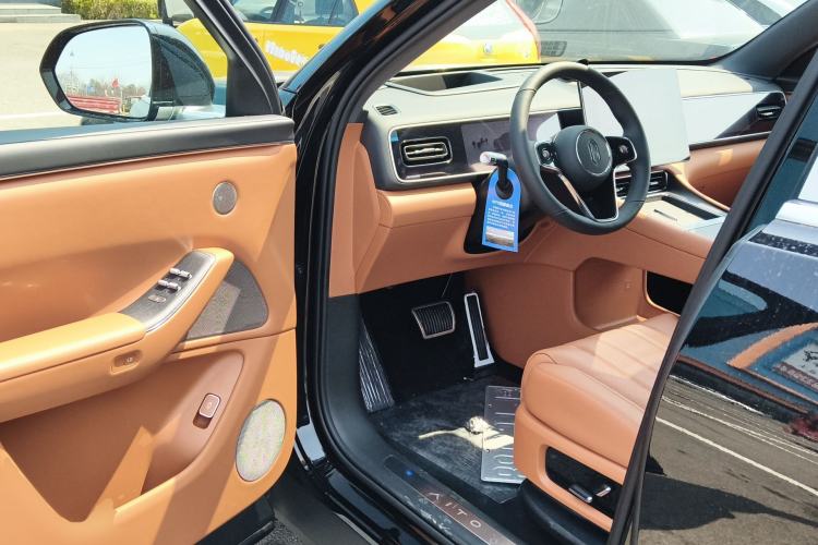 Used Hima AITO M7 2026 Model, Range-Extended Max Long-Range Version, 5 Seats Driver Seat