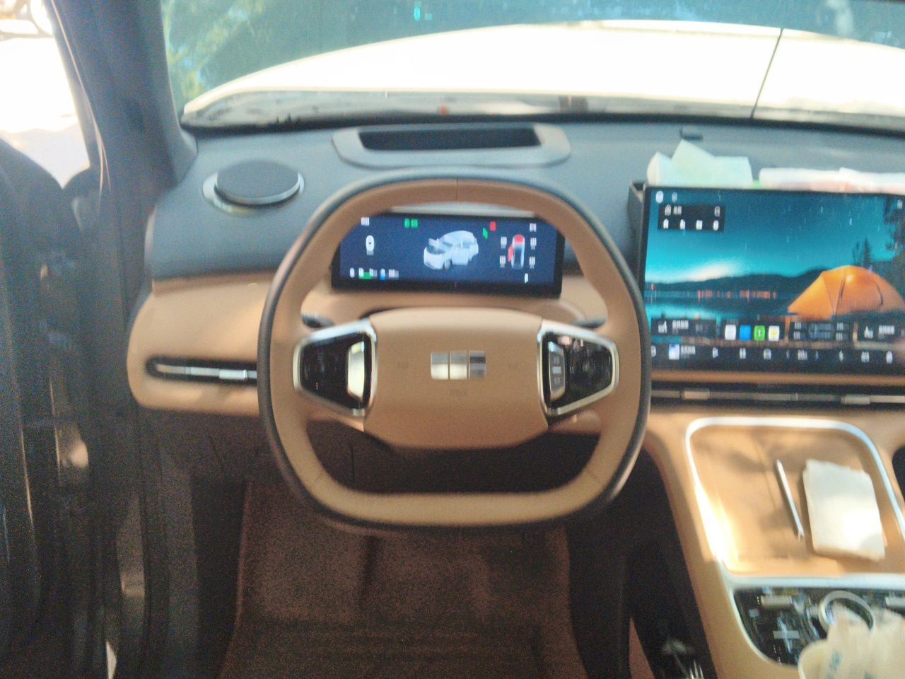 Geely Galaxy Xingjian 7 EM-i 2025 120km Navigator Edition — снимка 10