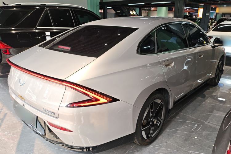 Used Wuling Xingguang 2024 Co-Creation Edition 510 Advanced Model