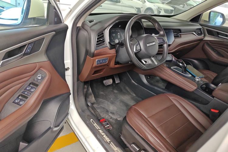 Used Haval F7 2019 2.0T Two-Wheel-Drive i-Van China VI Standard
