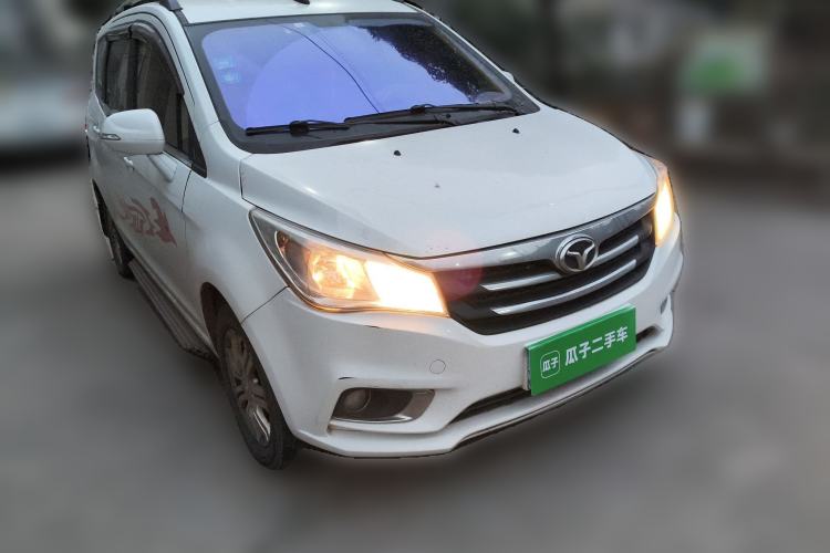 Used FAW Yingzhi 737 2015 1.5L Manual Deluxe Navigation Version Front Right 45 Deg