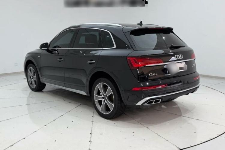 Used Audi Q5L 2022 Updated 45T Luxury Dynamic Version
