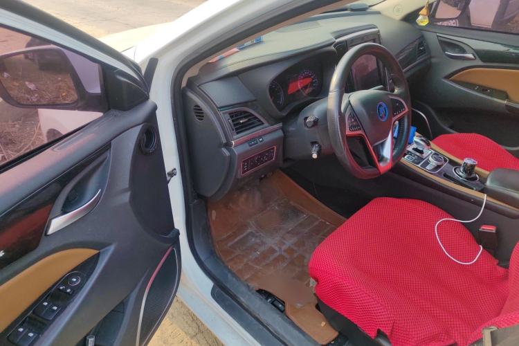 Used BYD Qin New Energy 2018 1.5T Smart Connect Premium Model
