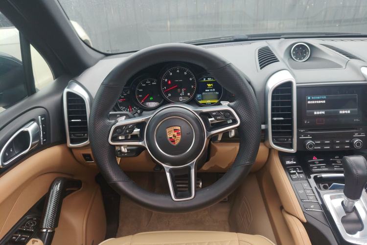 Used Porsche Cayenne 2016 Cayenne 3.0T Steering Wheel