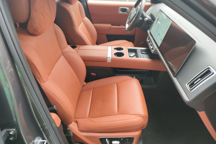 Used Li Auto L9 2024 Ultra Model
