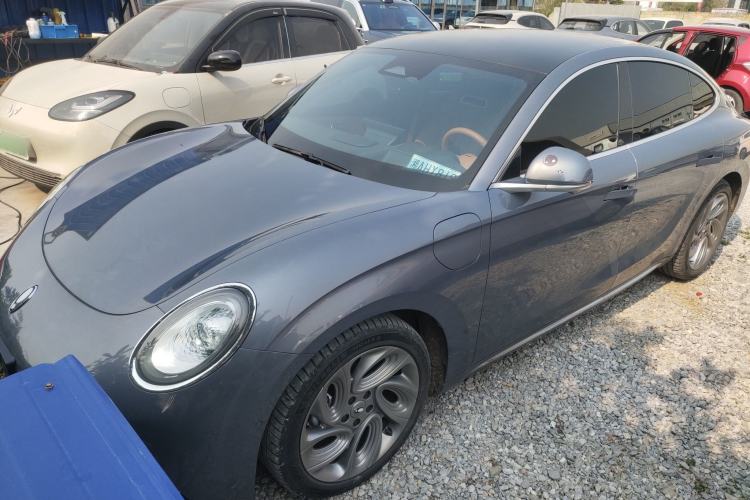 Used ORA Lightning Cat 2022 555 km Luxury Edition