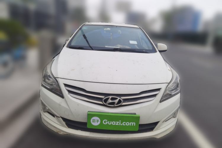 Used Hyundai Verna (older generation) 2016 1.4L Manual Smart GLS Trim
