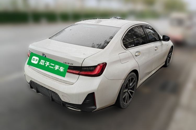 Used BMW 3 Series 2023 320i M Sport Package Exterior 5