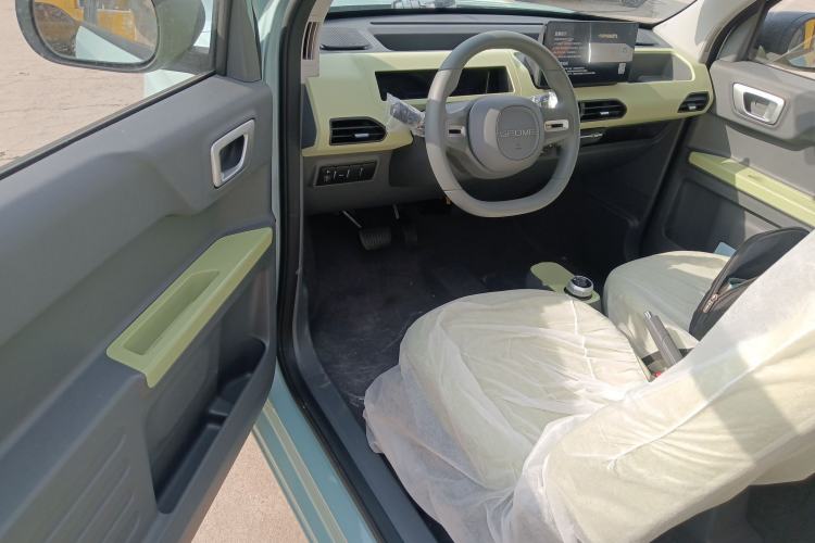 Used Geely Galaxy Panda 2024 Panda Mini 200km Endurance Bear