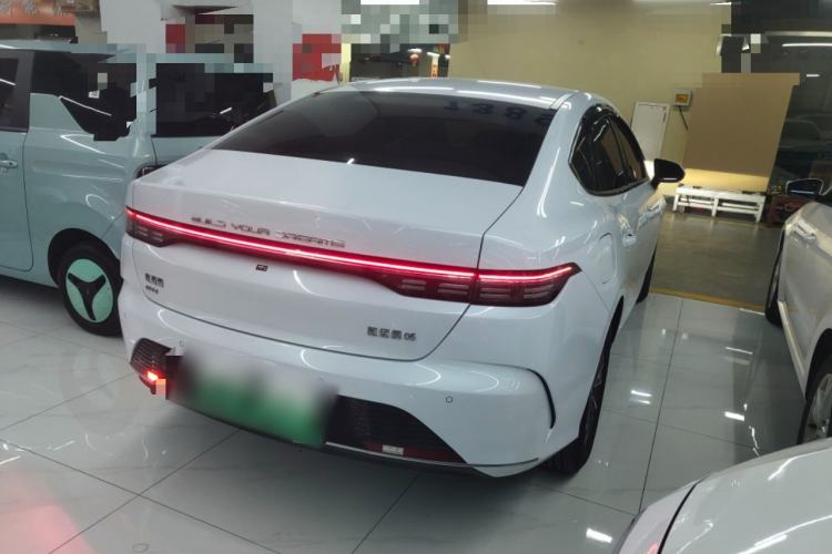 Used BYD Destroyer 05 2024 HONOR Edition DM-i 55KM Luxury Model Rear Right 45 Deg