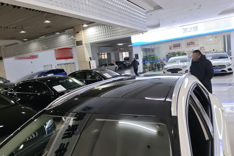 Used Mercedes-Benz GLA 2015 GLA 220 4MATIC Luxury Model
