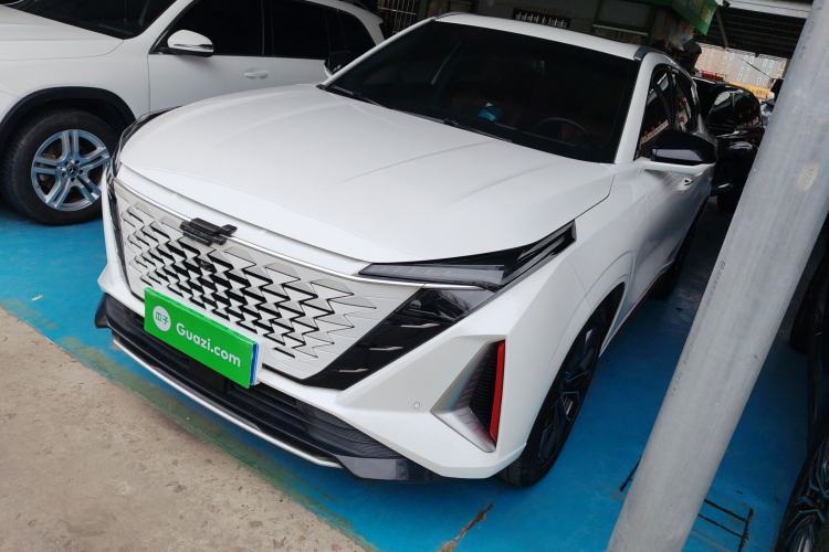 Used Oshan Z6 2023 Blue Whale 1.5T DCT Smart Luxury Model