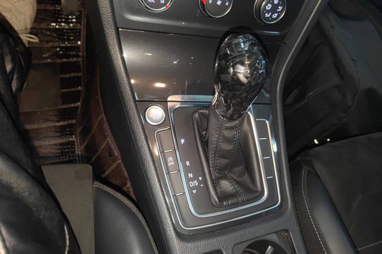 Used Volkswagen Golf 2020 Zhiai Edition 280TSI DSG Luxury Model