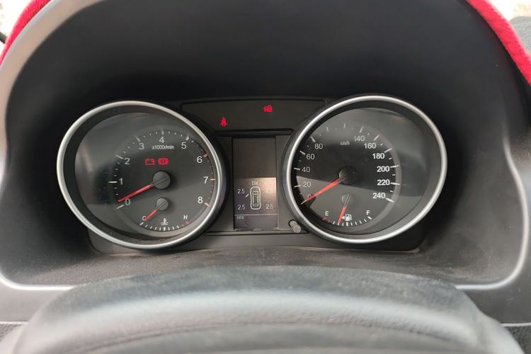 Used Haval H6 2016 Upgraded Model 1.5T Manual Two-Wheel Drive Urban Version