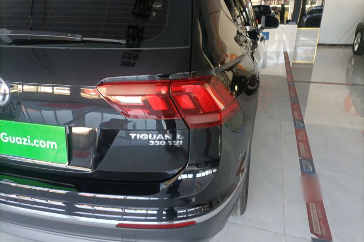 Used Volkswagen Tiguan L 2019 Updated Version 330TSI Automatic Two-Wheel Drive Panoramic Comfort Edition China VI Standard
