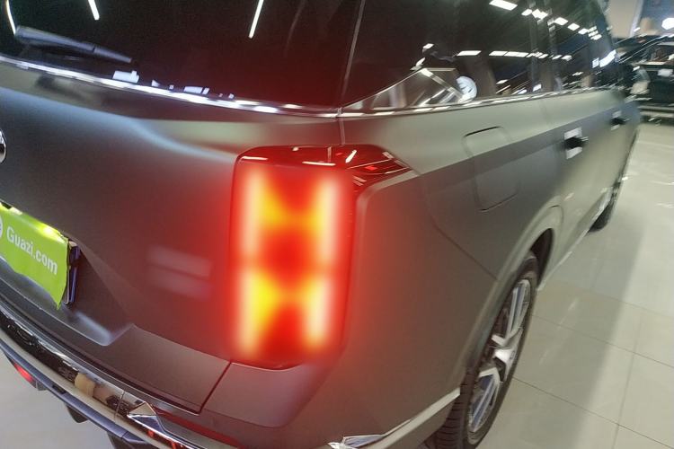 Used GAC Trumpchi GS8 2022 Dual-Engine Series 2.0TM Two-Wheel Drive Prestige Edition (7 Seats) Right Rear Taillight