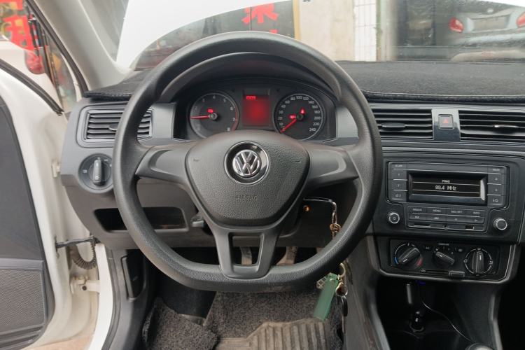 Used Volkswagen Santana 2021 1.5L Manual Fashion Edition Steering Wheel