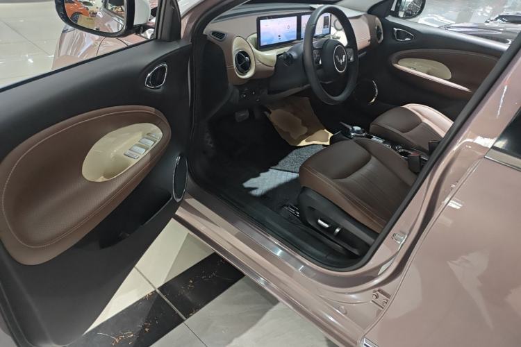 Used Wuling Bingo 2023 333 km Lingxi Connected Version