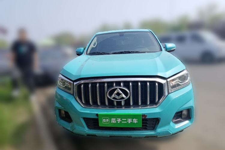 Used SAIC MAXUS T60 2017 2.0T Gasoline Automatic 4x4 High-Profile Luxury Standard Cab
