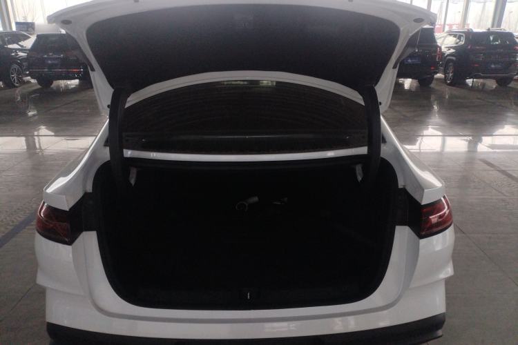 Used BYD Qin L 2024 DM-i 80KM Leading Model