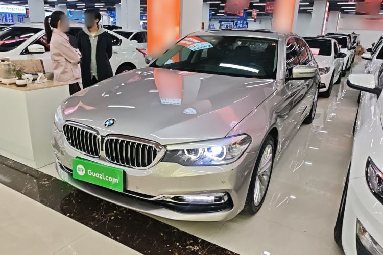 Used BMW 5 Series 2018 530Li Leading Edition Luxury Package