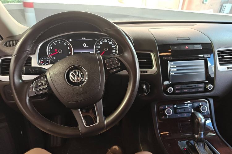 Used Volkswagen Touareg 2015 3.0 TSI Standard Model