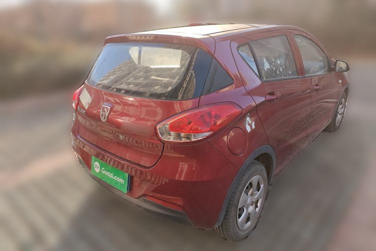Used Baojun 310 2016 1.2L manual Comfort trim level
