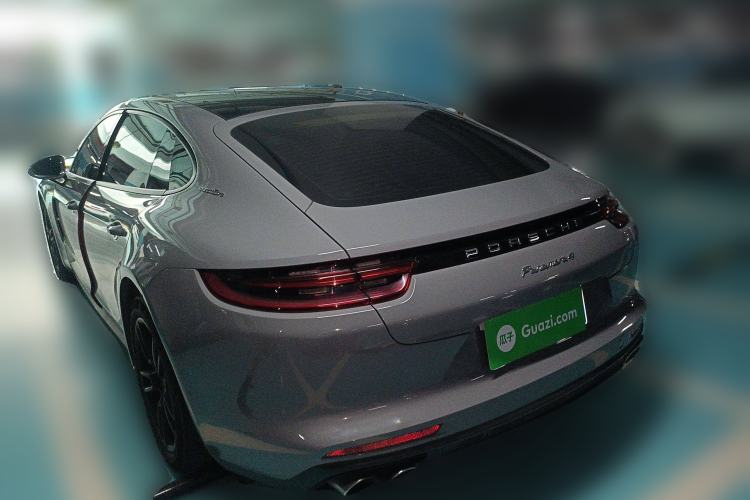 Used Porsche Panamera 2017 Panamera 4 Executive Long Wheelbase 3.0T
