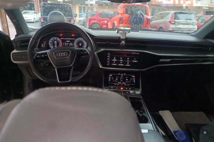 Used Audi A6L 2019 40 TFSI Luxury Dynamic Model Center Console