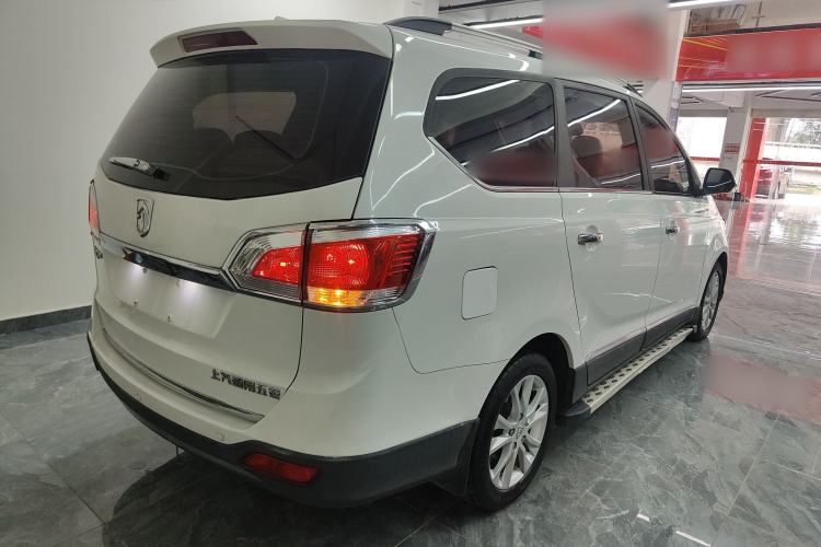 Used Baojun 730 2014 1.5L Manual Luxury Navigation ESP Version 7 Seats