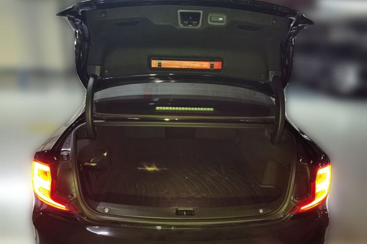 Used Volvo S90 2019 T5 Zhiyi Edition