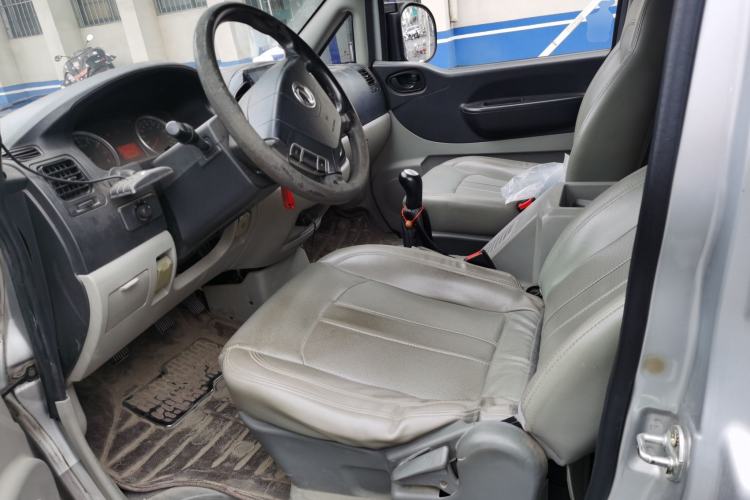 Used FORTHING Lingzhi 2015 M3 1.6L 7-Seater Luxury Model