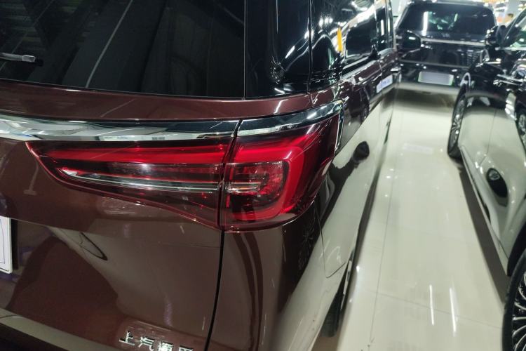 Used Buick GL8 2022 ES Landtrek 653T Flagship Model