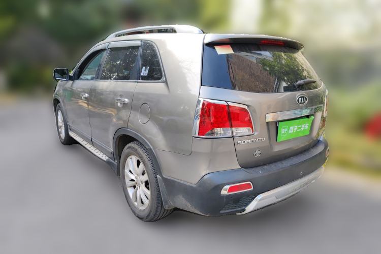 Used Kia Sorento 2012 2.4L Gasoline Luxury Edition