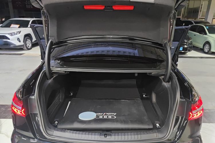 Used Audi A6L 2024 40 TFSI Luxury Dynamic Edition
