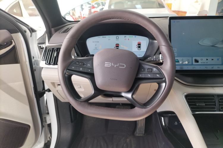 Used BYD Song PLUS New Energy 2025 EV 520km Premium Version