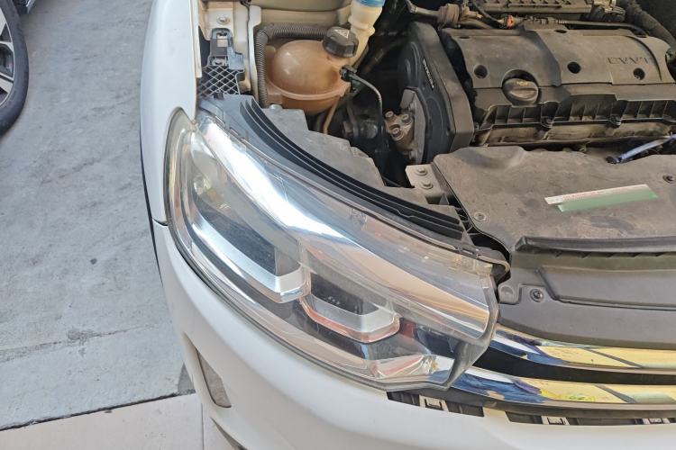 Used Citroen C3-XR 2015 1.6L Automatic Pioneer Model Right Front Headlight