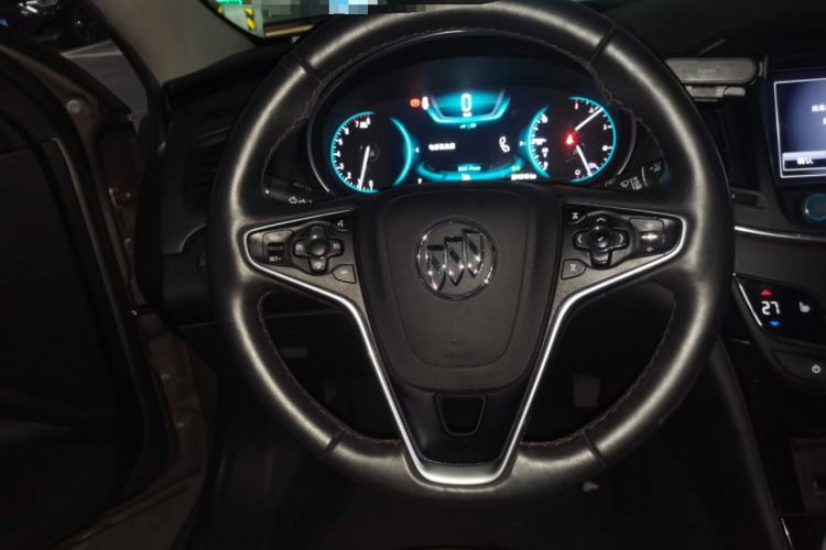 Used Buick Regal 2015 1.6T Elite Tech Model Steering Wheel