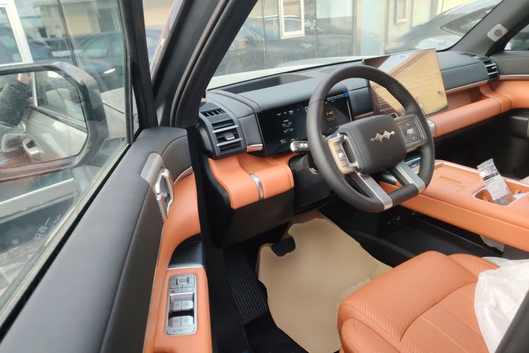 Used Formula Leopard Tai 7 2025 Model 190 km Four-Wheel Drive Ultra Edition