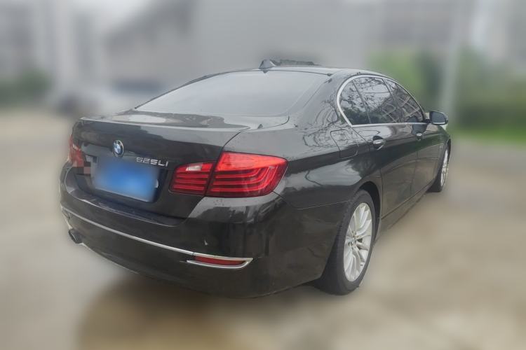 Used BMW 5 Series 2014 525Li Luxury Design Package