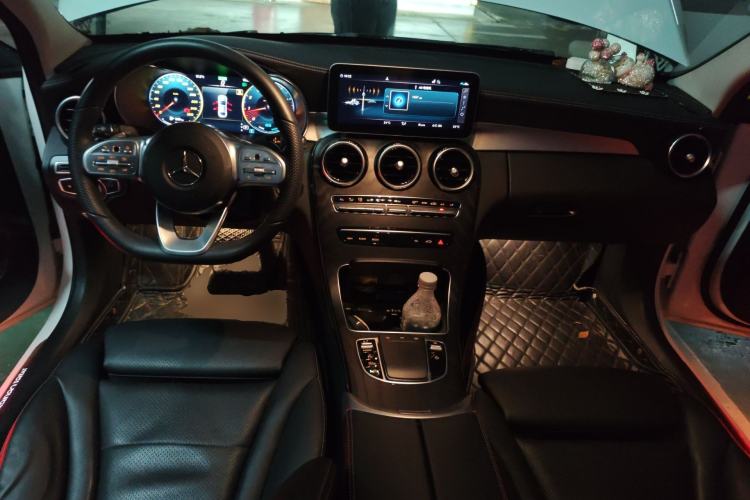 Used Mercedes-Benz C-Class 2020 Restyled C 260 L Sport Edition Center Console