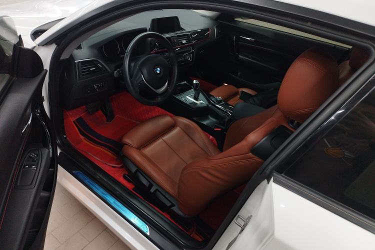 Used BMW 2 Series 2018 220i Sport Design Package