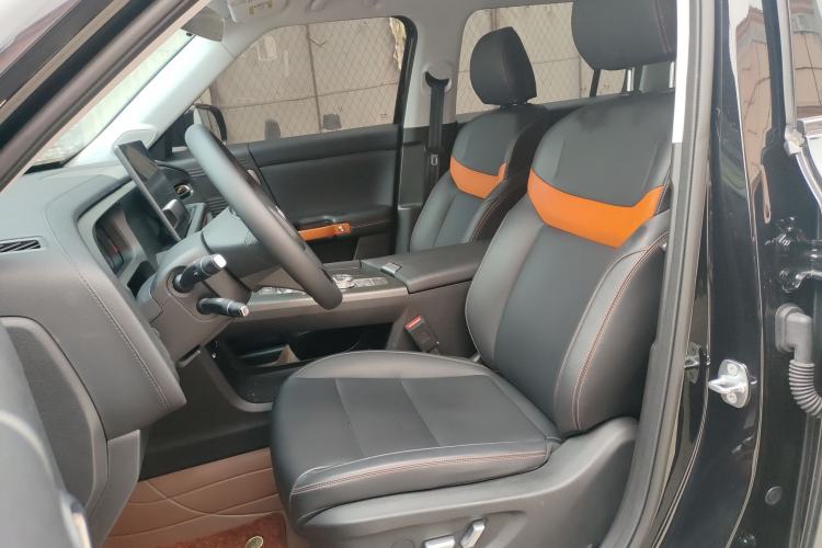 Used BAIC Off-Road BJ30 2026 Model Traveler 1.5T Hybrid Standard Version Left Front Seat